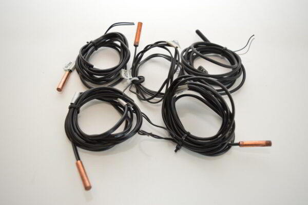 Lot de 5 sondes pour pompe à chaleur AERMEC ANK045HP   M (OCCASION)
