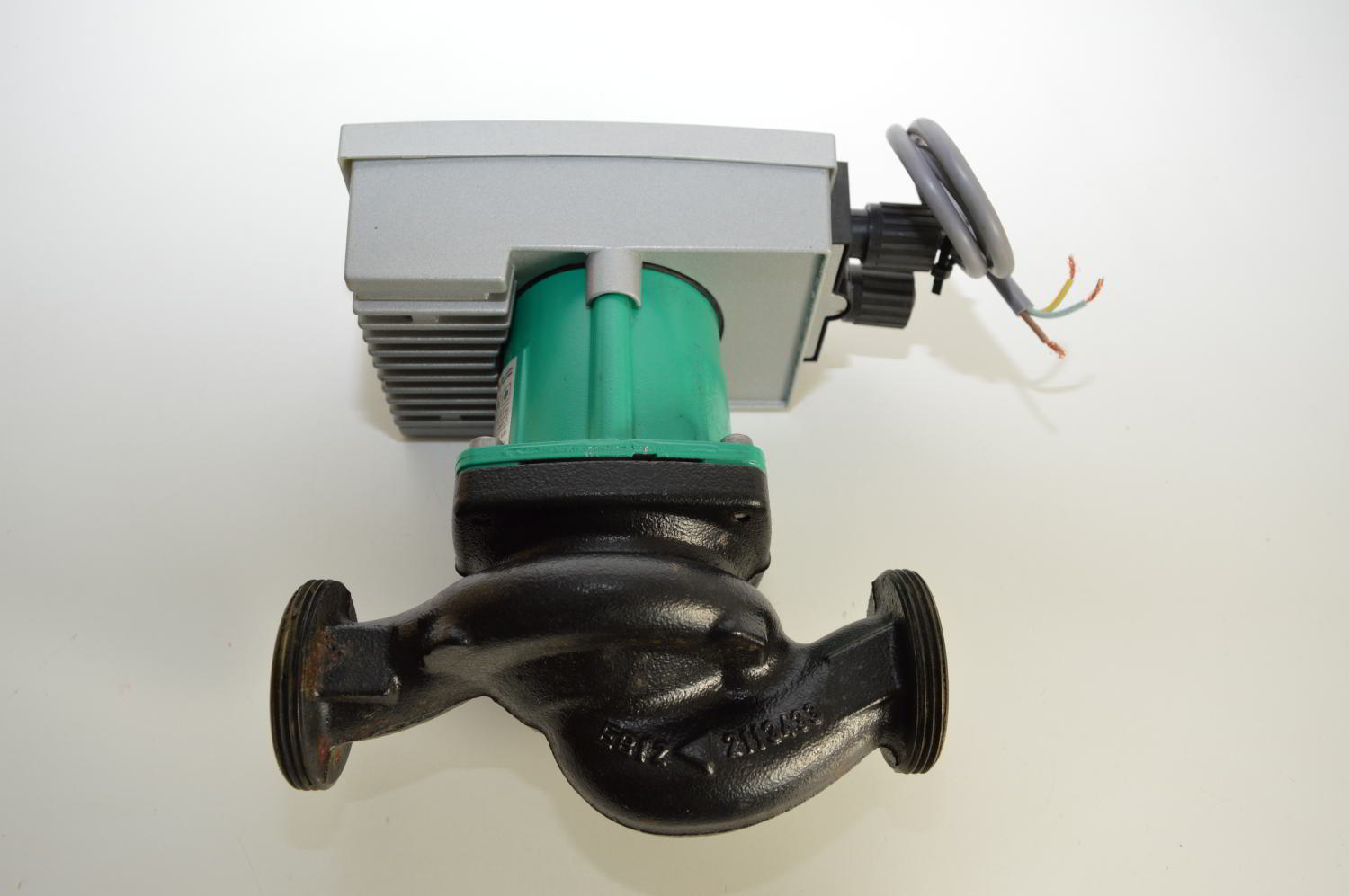 Circulateur de chauffage électronique WILO YONOS MAXO 30/0.5-7 (180) (OCCASION) – Image 2