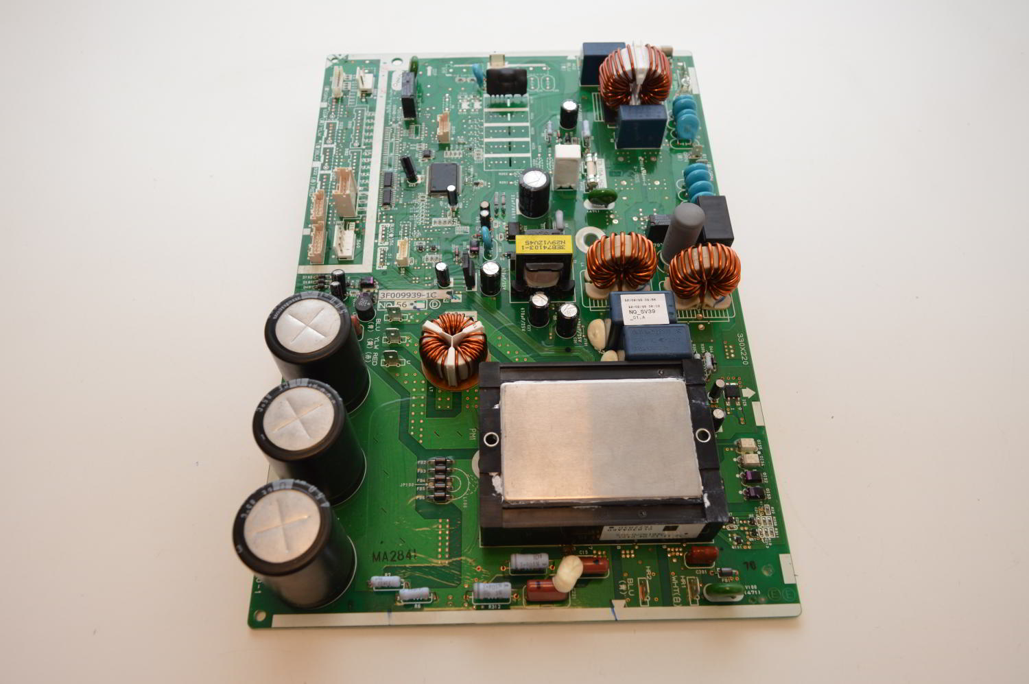 Carte de Contrôle/ Control board 3F009939-1C (56) pour DAIKIN ERYQ006ACV3 / ERHQ007ADV3 / NRZQA72AV2C (Réf: 5002729/1770908) (NEUF)
