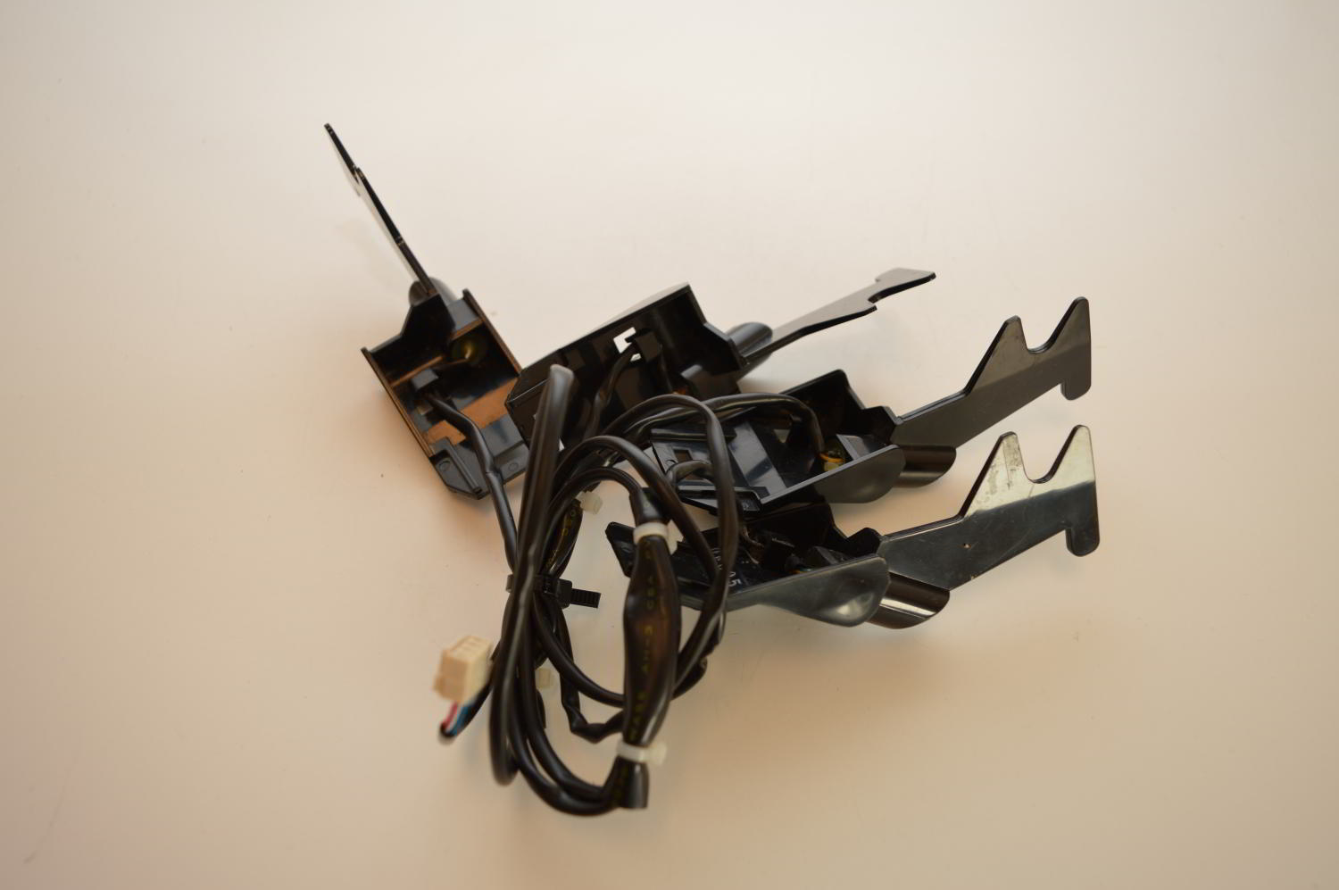 Cordon Lampes UV 9313874XXX pour GENERAL/FUJITSU AWHZ14LBC / AWYZ14LBC / AWYZ18LBC (Ref: 891559) (OCCASION) – Image 2