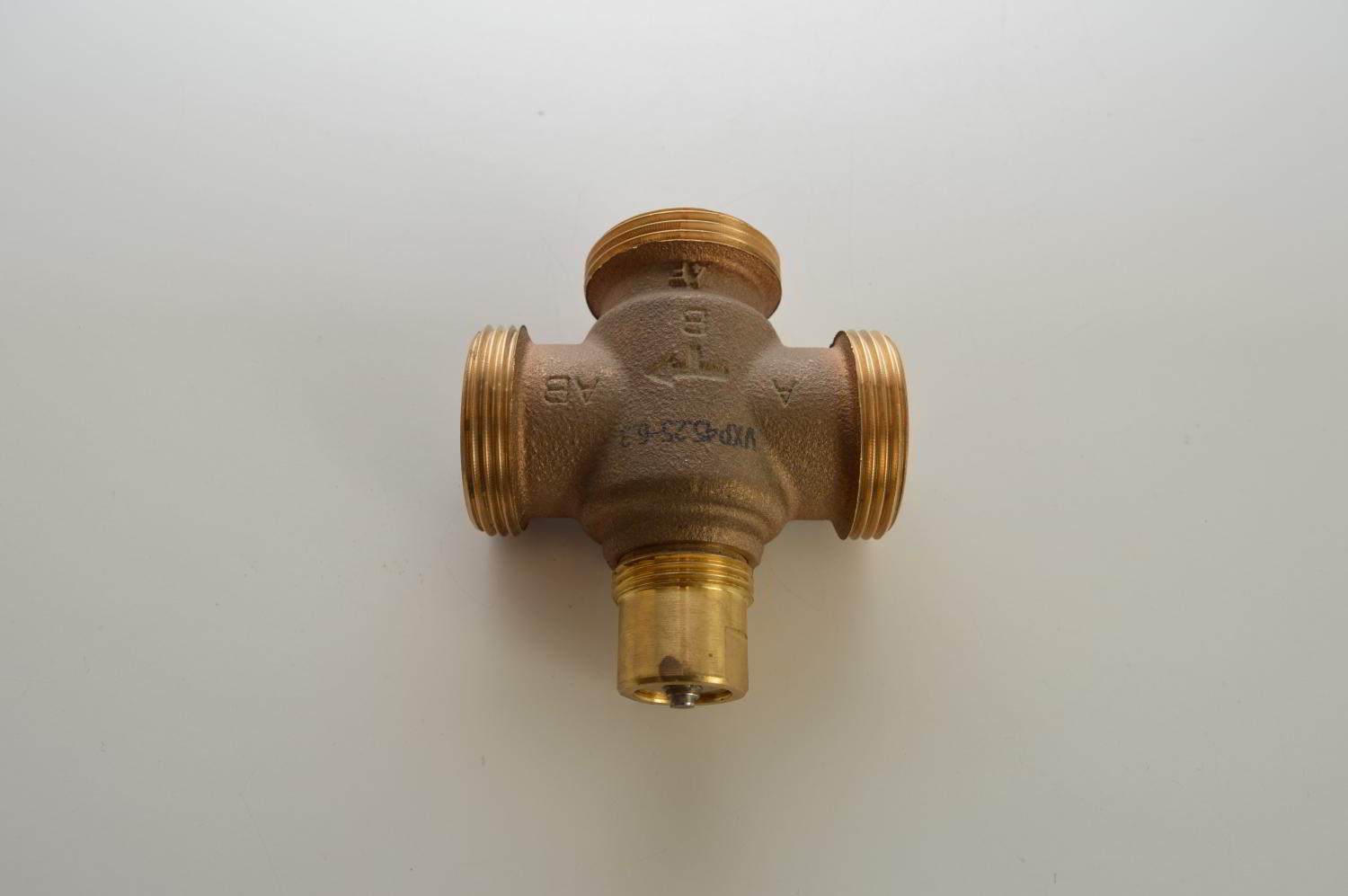 Corps de vanne 3 voies SIEMENS VXP45.25-6.3 (OCCASION) – Image 2