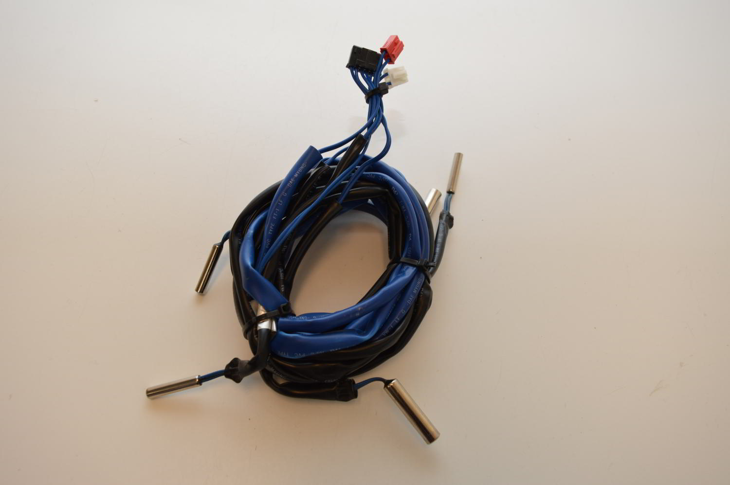 Lot de 5 sondes pour MECATHERM MECA16HP0.N1 / LG AHUW166AD (Ref: 6113874 / 6113913 / 6113883) (OCCASION) – Image 2