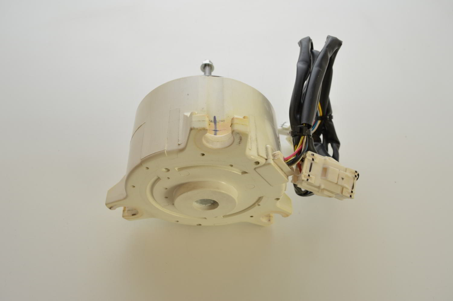 Moteur Ventilateur SIC-72FW-D8108-1AR pour HITACHI RCI-5.0FSN3E / RCI-4.0FSN2E / RCI-6.0FSN2E (Ref: E01117) (OCCASION) – Image 2