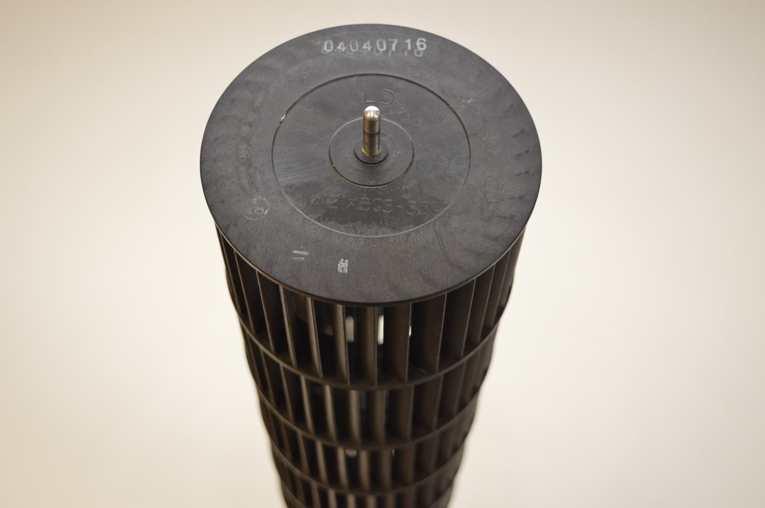 Turbine LD 121X803-35 pour Clim Mural YORK HEEB24FS-AAA (OCCASION) – Image 2