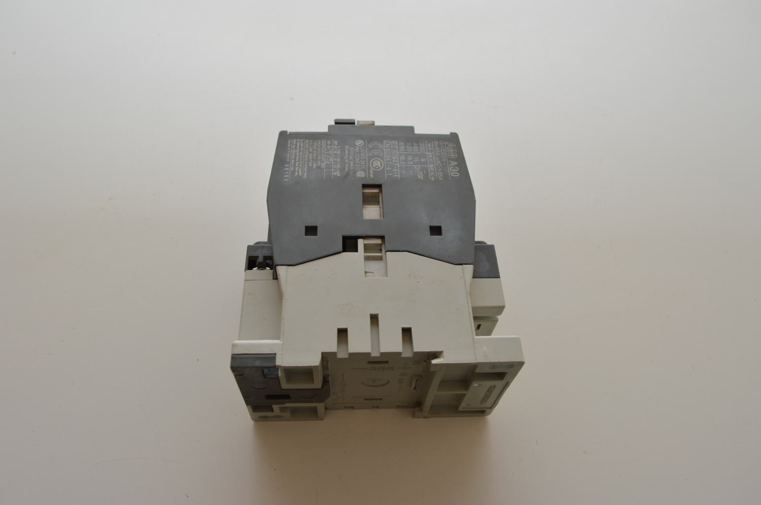 Contacteur ABB piece d'occasion testée reconditionnée