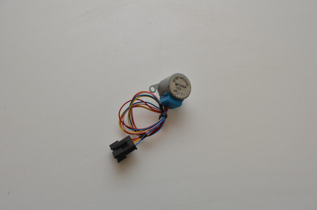 micro-moteur pour mural delonghi piece detachee DPW-130E-F-AR-05