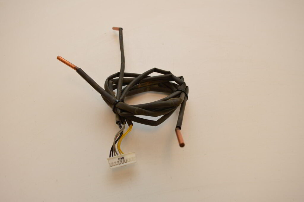 Thermistance sonde temperature pour DAIKIN 3MXS52E3V1B