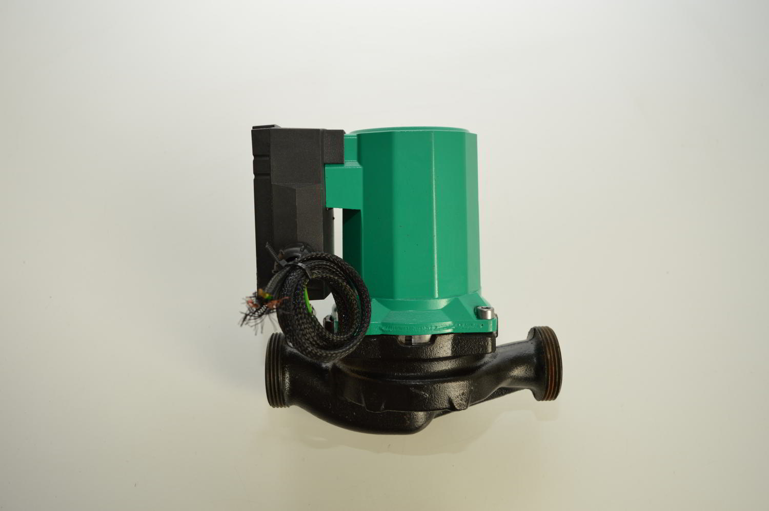 Circulateur de chauffage 3 vitesses CIAT / WILO Typ SXM25-60 NB-WILO CI (180) Art.-No. 2211485/20w46 (OCCASION) – Image 2