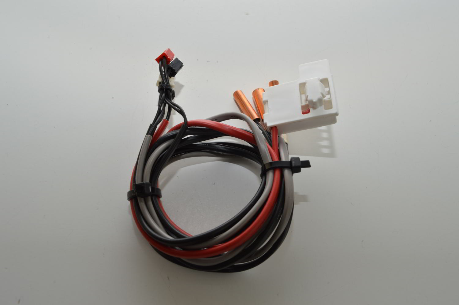 Lot de 4 sondes pour mural Mitsubishi Electric PKFY-P40VHM-ER2 / PKFY-P32VHM-ER2 / PKFY-P50VHM-E (Ref: R01HR2202 / R01N17202 /R01H07202) (OCCASION) – Image 2