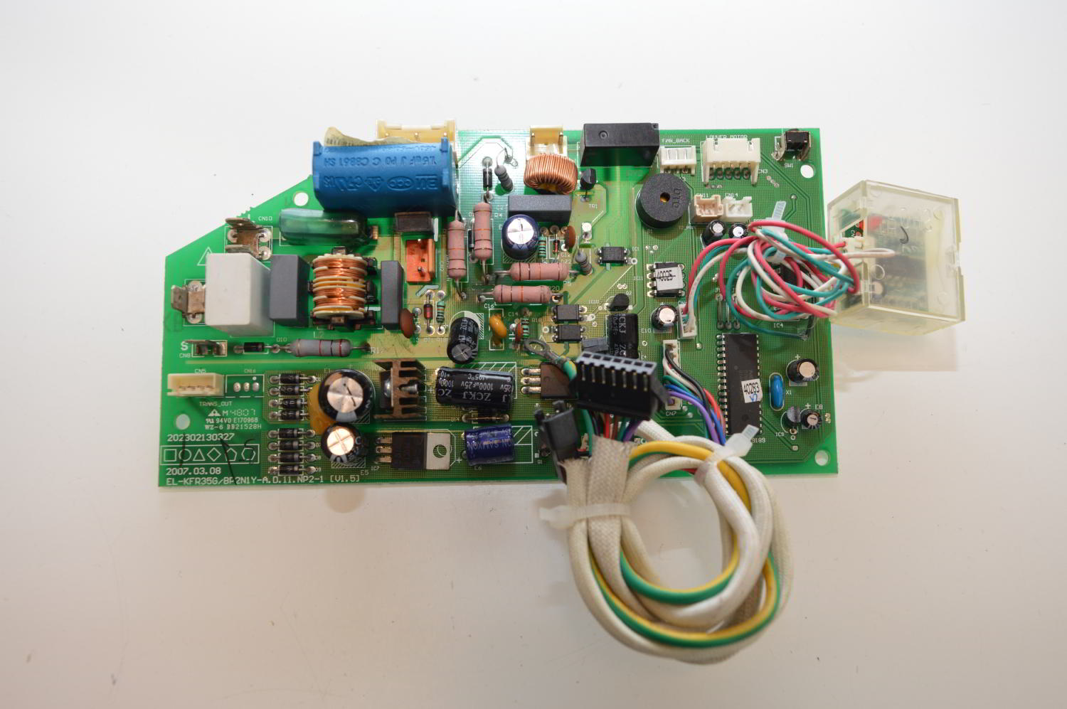 Carte de contrôle/ Platine régulation EL-KFR35G/BP2N1Y-A.D.11.NP2-1 (202302130327) pour mural SOONKO SKM035DCI01 (OCCASION)