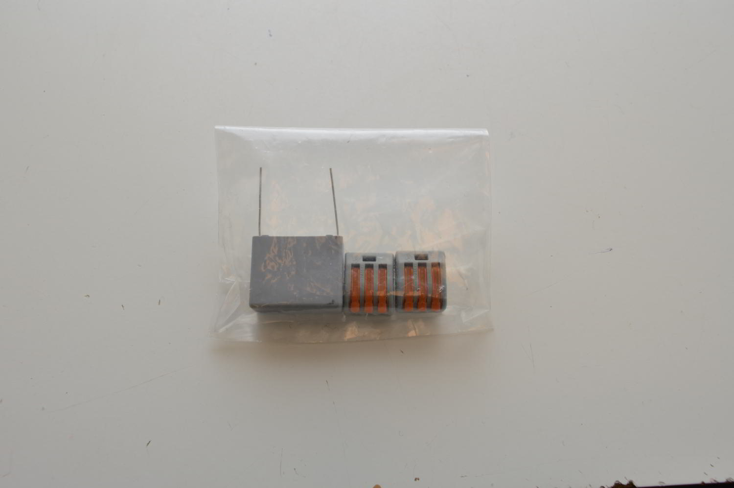 Protection Électrique moteur ventilation pour DAIKIN RR RQ REQ (Ref: E0600147-1) (NEUF)