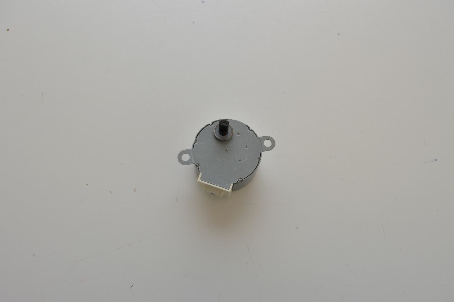 Moteur de volet Nidec/Sankyo MP35EAZ (3SB40604) pour mural DAIKIN FTXZ50NV1B / FTKS40JVLT / FTXS50JVMA (Ref: 158802J) (OCCASION) – Image 2