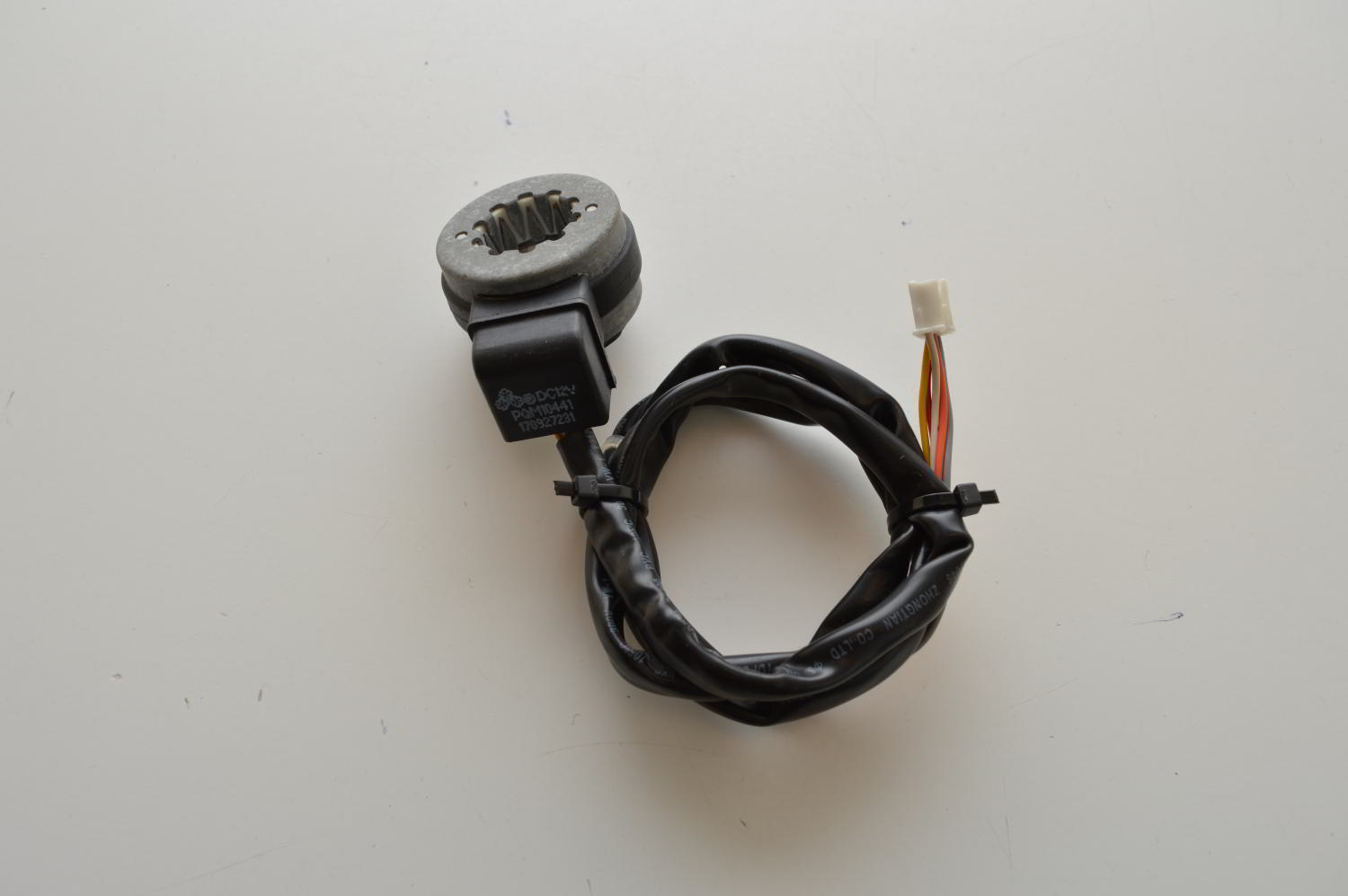 Bobine détendeur PQM10441 pour TOSHIBA RAV-SM2246AT8-E / RAV-SM2806AT8-E / RAV-GM2241AT8-E1 (Ref: 4314N153) (OCCASION)