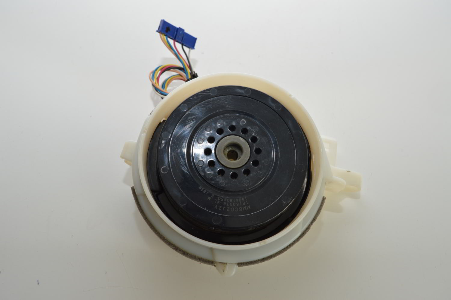 Moteur Turbine MM6C02J2V (1P180378-4L) pour mural FTXS20K2V1B / FTXS225MCWN / ATXS235RCSW (Ref: 1912997/2519315) (OCCASION)