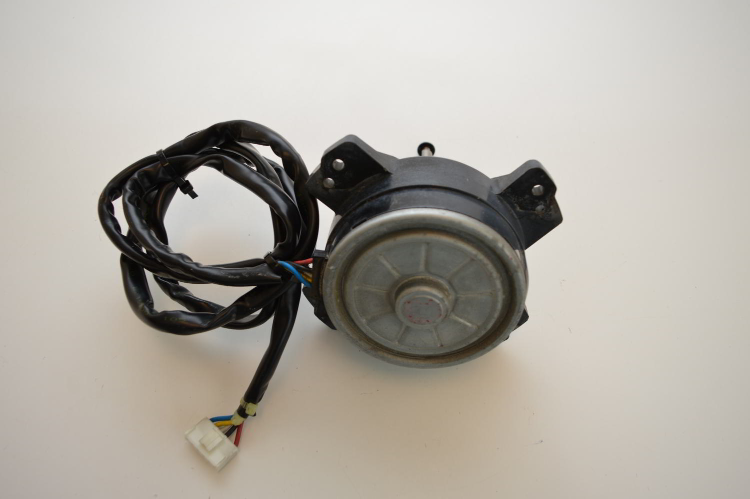 Moteur ventilation MFE-18ROM (ARW44C8P54FG) pour GENERAL/FUJITSU/ATLANTIC: AOYA18LALL / AOYA12LALL / AOYA14LACL (Ref: 897304) (OCCASION) – Image 2