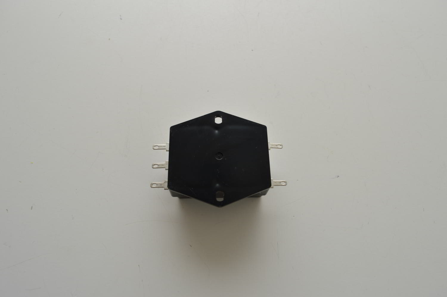 Module TOKIN Noise Filter MR-2043 pour HITACHI RPI-3.0HRG / RPI-4.0HRG / RPI-5.0HRG (Ref: P21182) (OCCASION) – Image 2