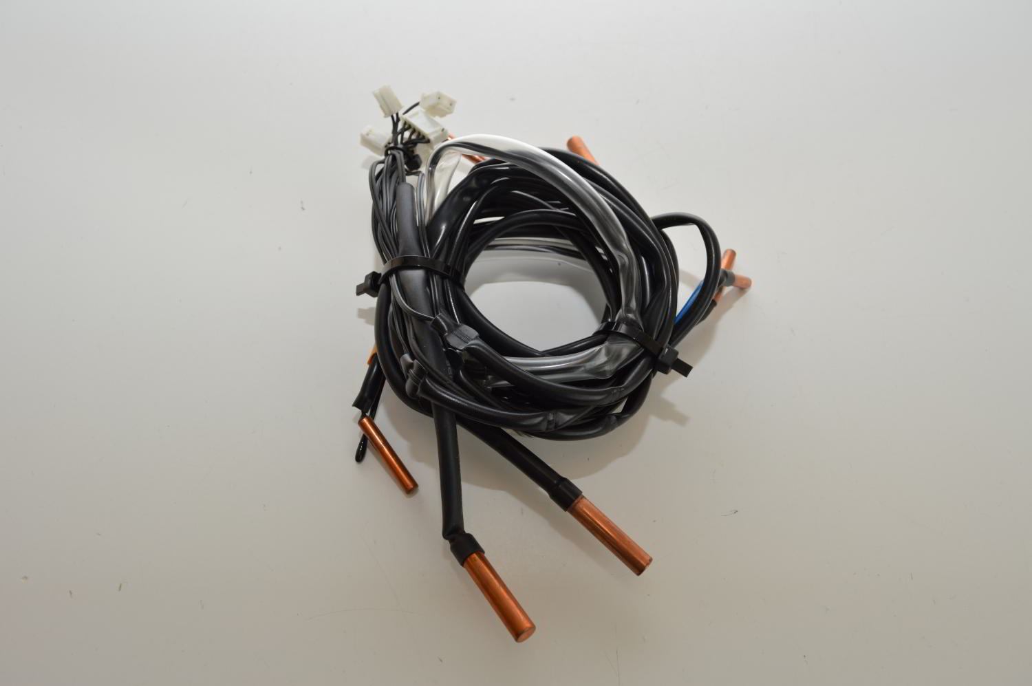 Lot de 8 Sondes pour Panasonic WH-MDC05F3E5 / WH-MDC06G3E5 / WH-MDC09G3E5 (Ref: CWA50C2652/CWA50C2528/CWA50C2665/CWA50C2816/ CWA50C3199) (OCCASION)