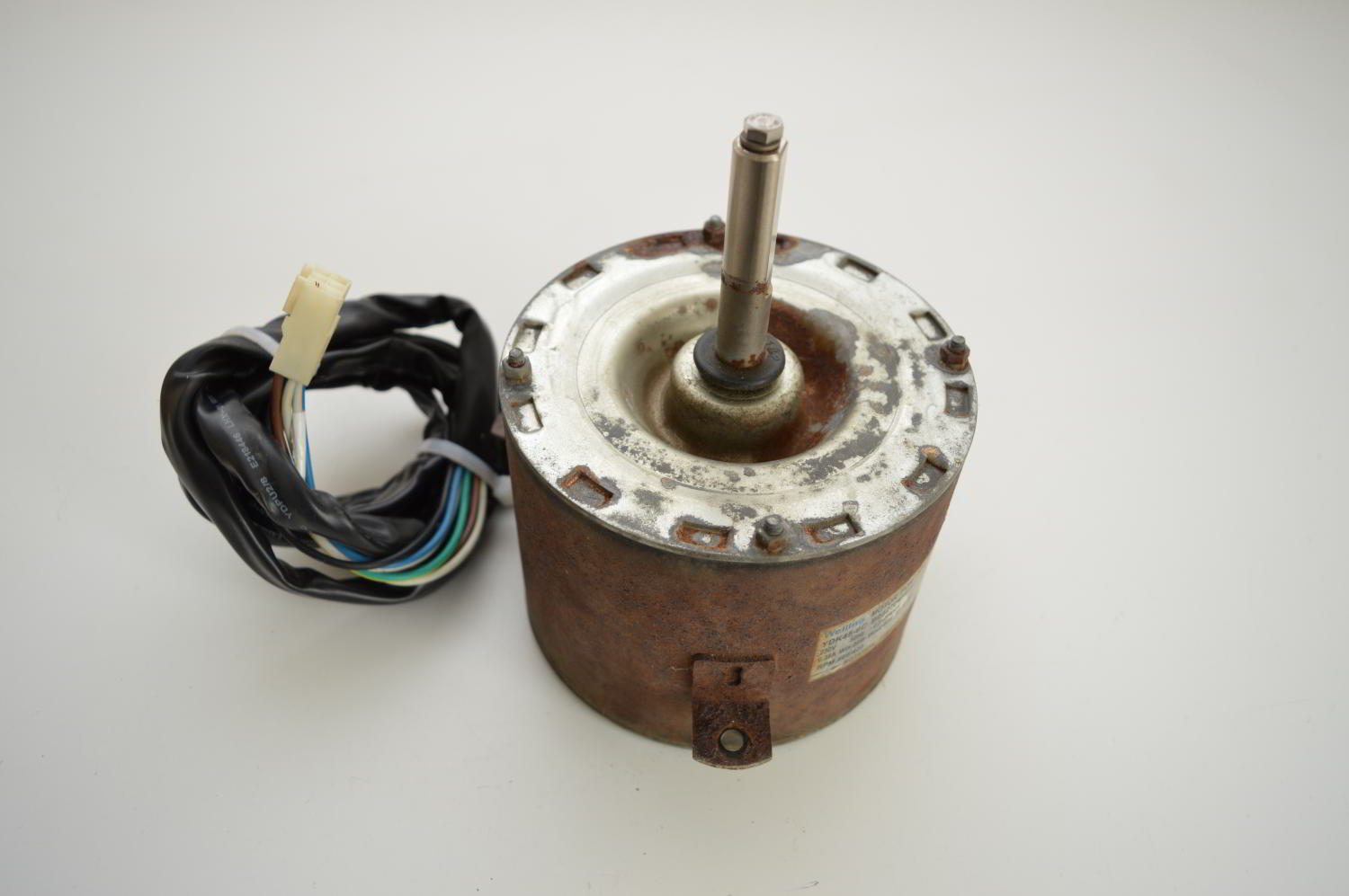 Moteur ventilation YDK45-6C pour CARRIER 30RHX008 (Ref: B032774H01) (OCCASION)