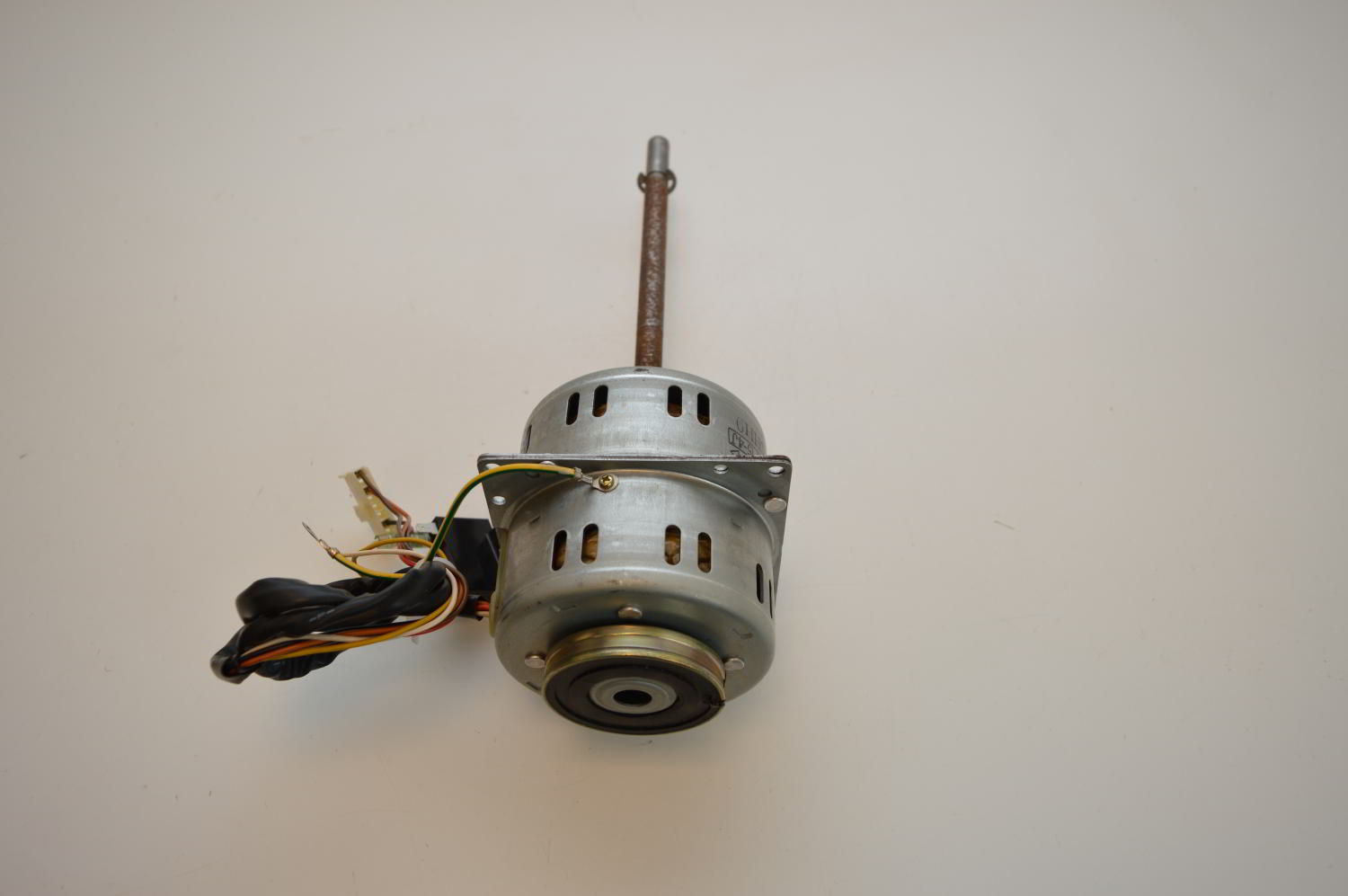 Moteur de Turbine KF-200-15-4J pour Cassette FXYCP25K7V19 / FXC32LVE9 / FXCQ25MVET (Ref: 0712156/071215J) (OCCASION) – Image 2