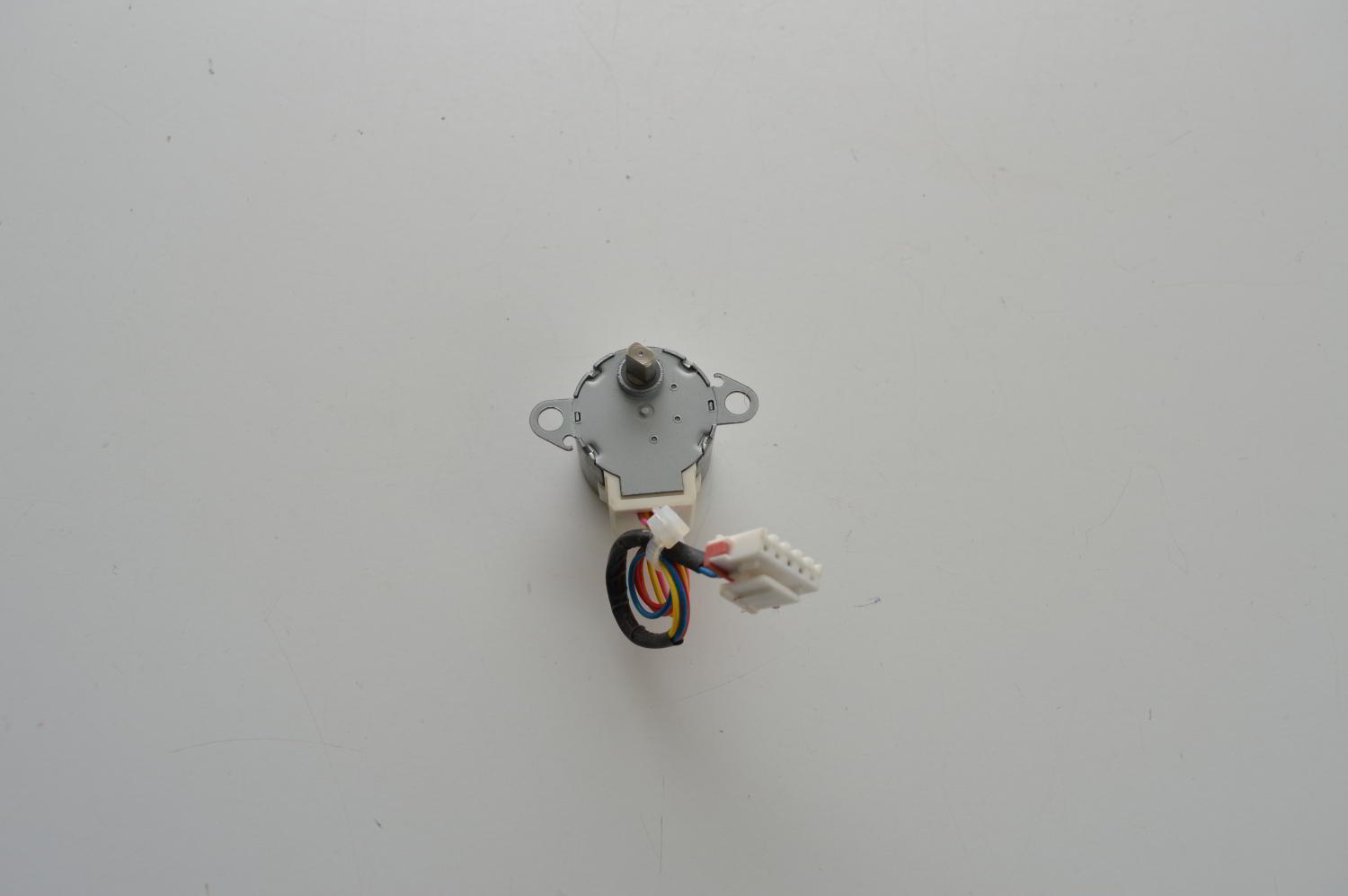 Moteur de volet MP24GA 5 pour mural ALTECH DAEBU-12HRF / DAEAU-09HRF / DAECU-18HRF (Ref: 11002010000143) (OCCASION) – Image 2