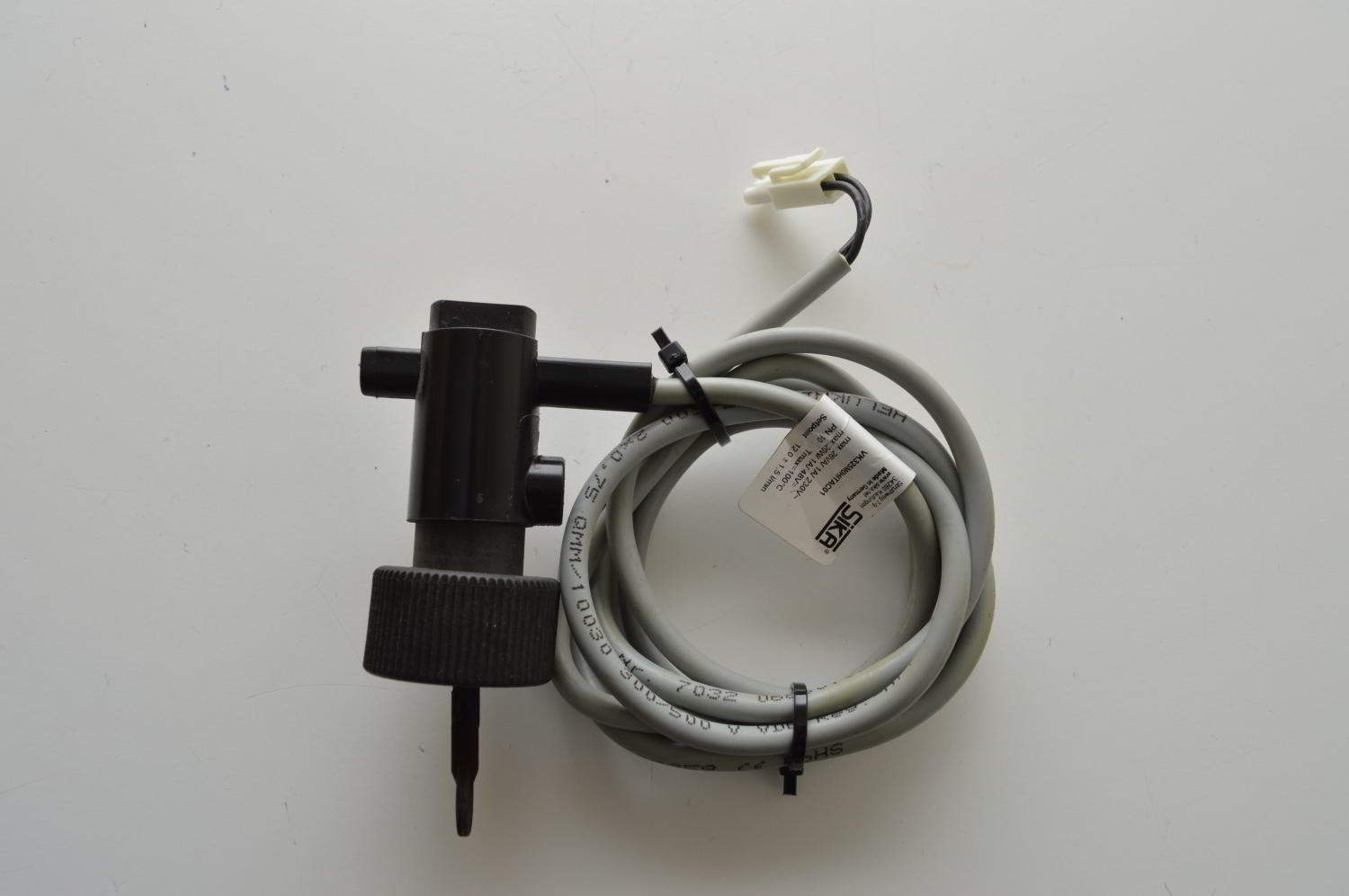 Contrôleur de Débit / Flow switch SIKA VK325M0HITAC01 pour HITACHI RWH-4.0FSVNFE / RWH-6.0FSNFE / RWM-6.0HFSN3E (Ref: E02479) (OCCASION) – Image 2